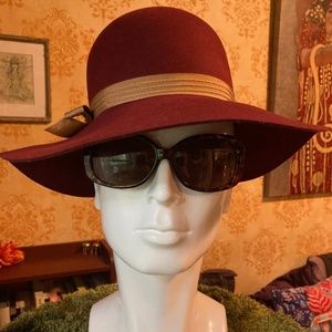 Goorin Bros Hat Fancy Women Red Burgundy Wide Brim Wool New!